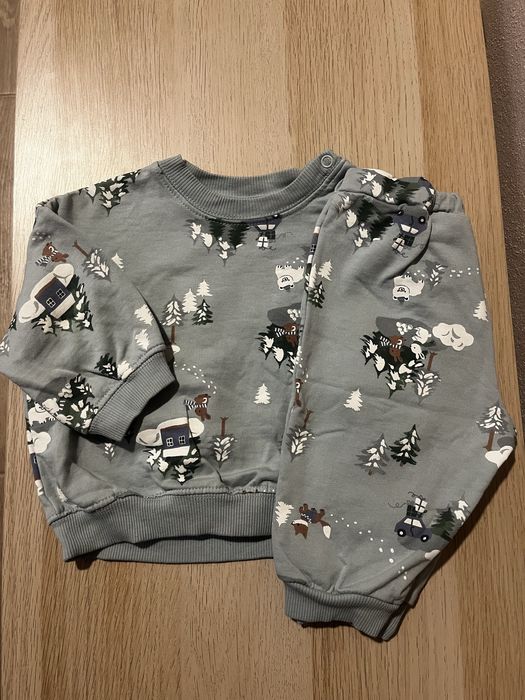 2 seturi Craciun marimea 68