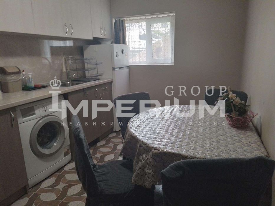 Дава се под наем Тристаен апартамент в Варна, Център - 75 кв.м за 510 € - Снимка #2