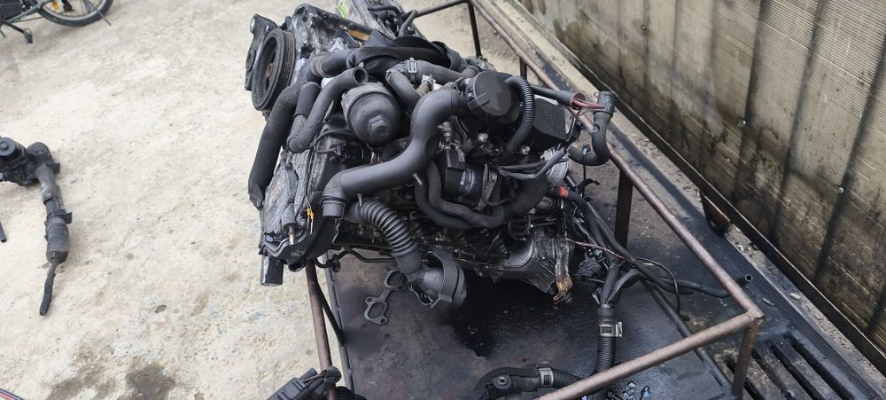 Motor 2.0 dizel cod r6400110701 a clase b class