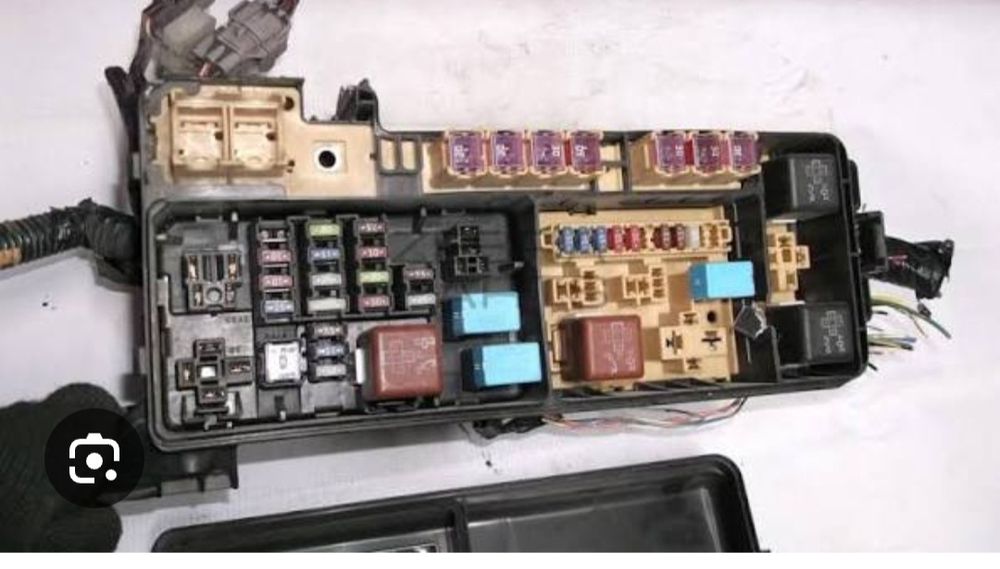 Блок предохранител