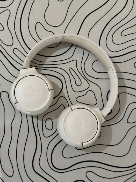 Jbl Tune 520bt.