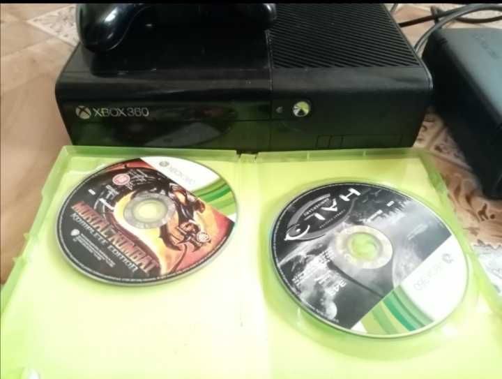 Продавам X- box 360