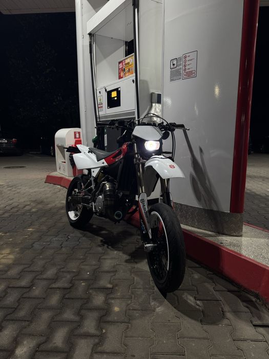 Husvarna sm 125 Supermoto