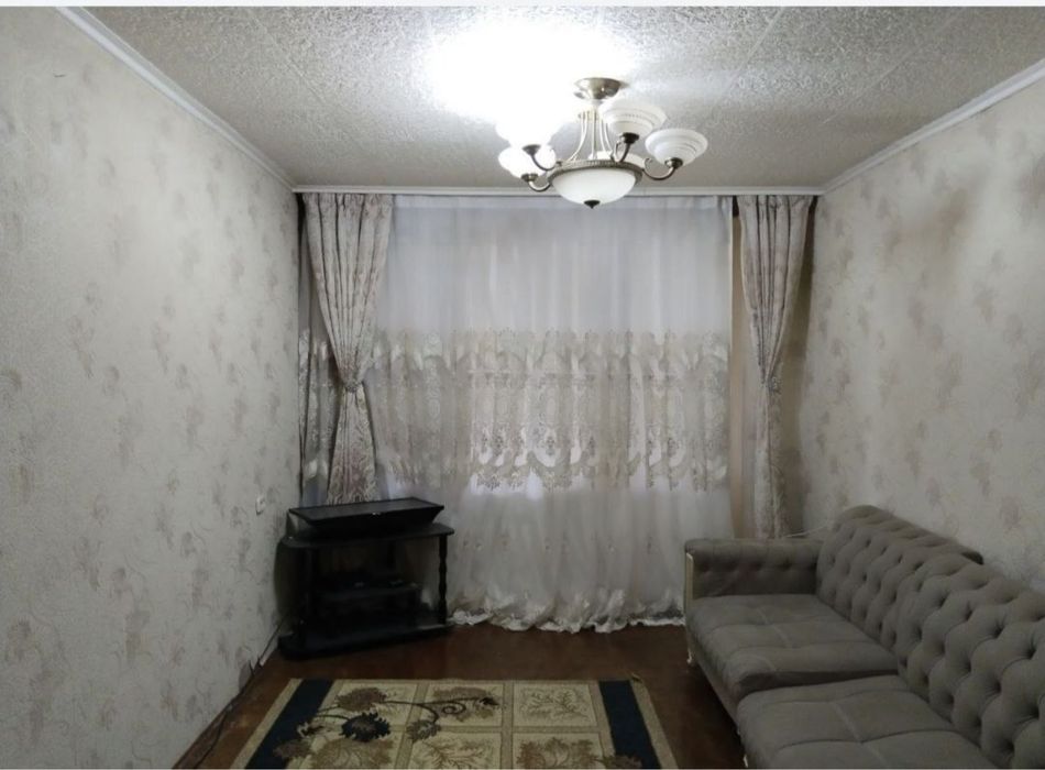 Срочно 2 комнатная Квартира 54кв.м  Продается Чиланзар 26 Налоговая