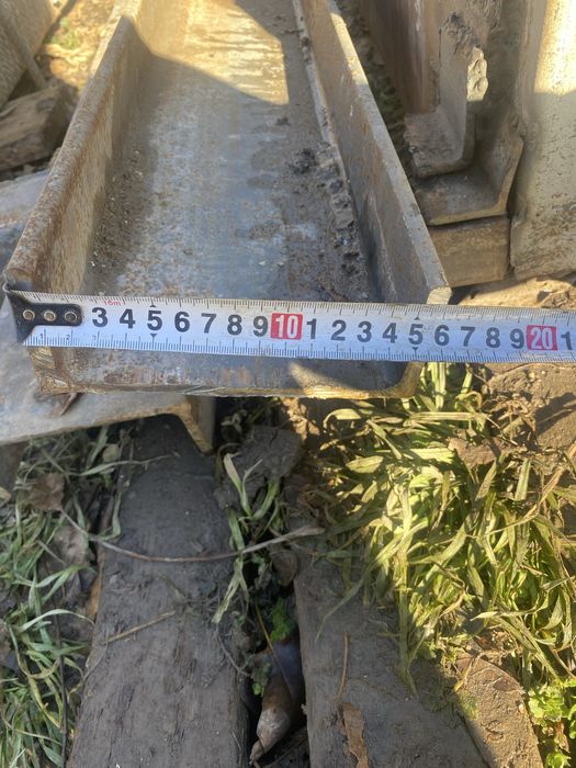 Продам швеллер размер 16