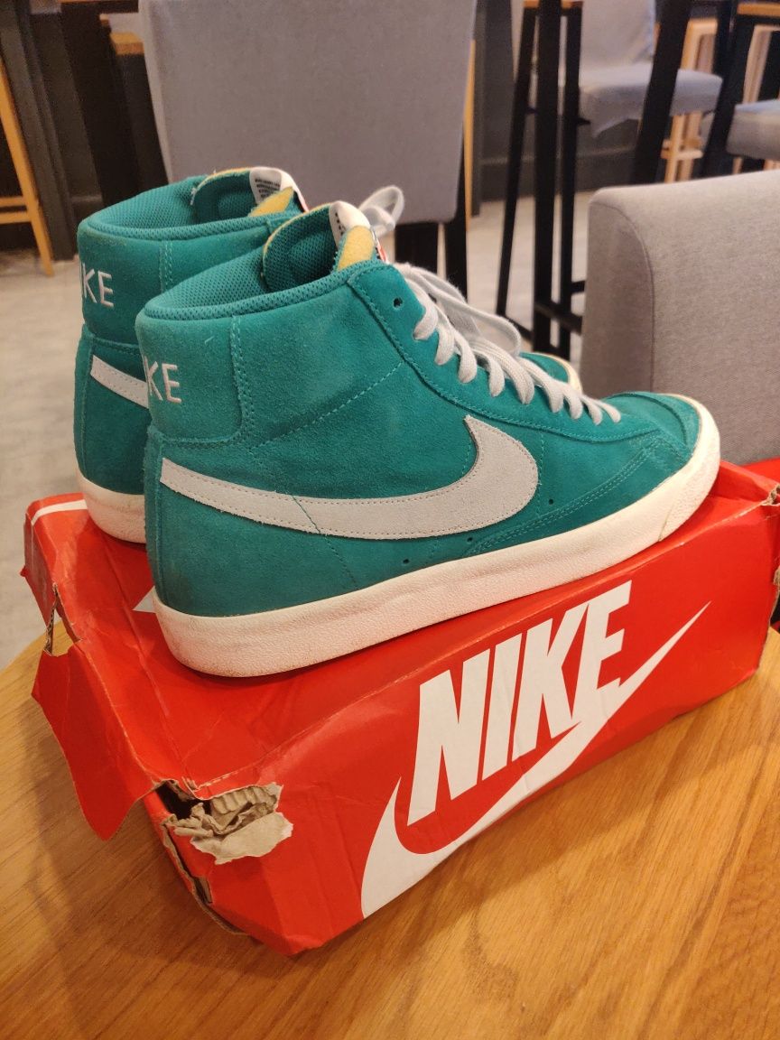 Nike Blazer Mid 77 Suede