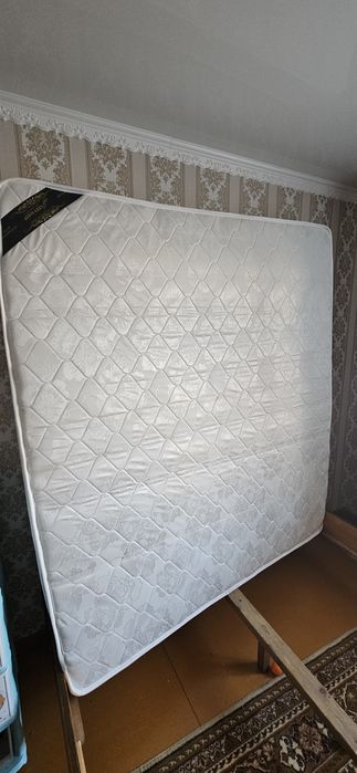 Продам новый матрас 170 на 190.не подошел