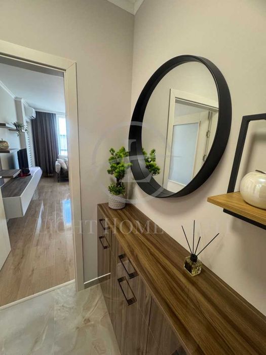 Продава се Тристаен апартамент в Пловдив, Съдийски - 100 кв.м за 2180 €/кв.м - Снимка #7