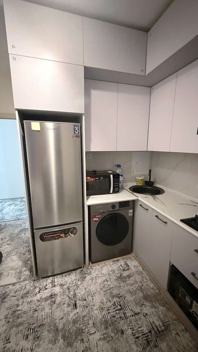 Mirobod bozori yonida kvartira ijaraga beriladi