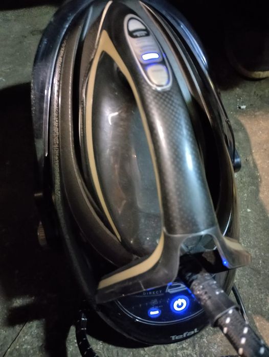 Statie de calcat Tefal Pro Express Ultimate +