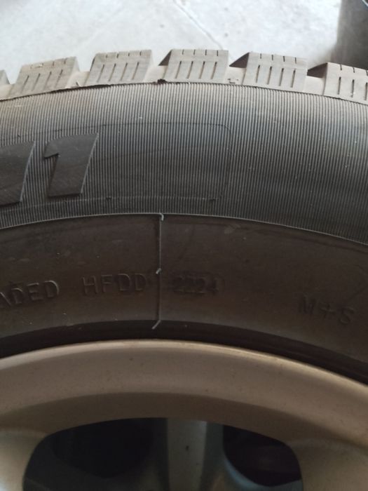 Джанти с гуми за Сузуки Гранд Витара 235/70/16