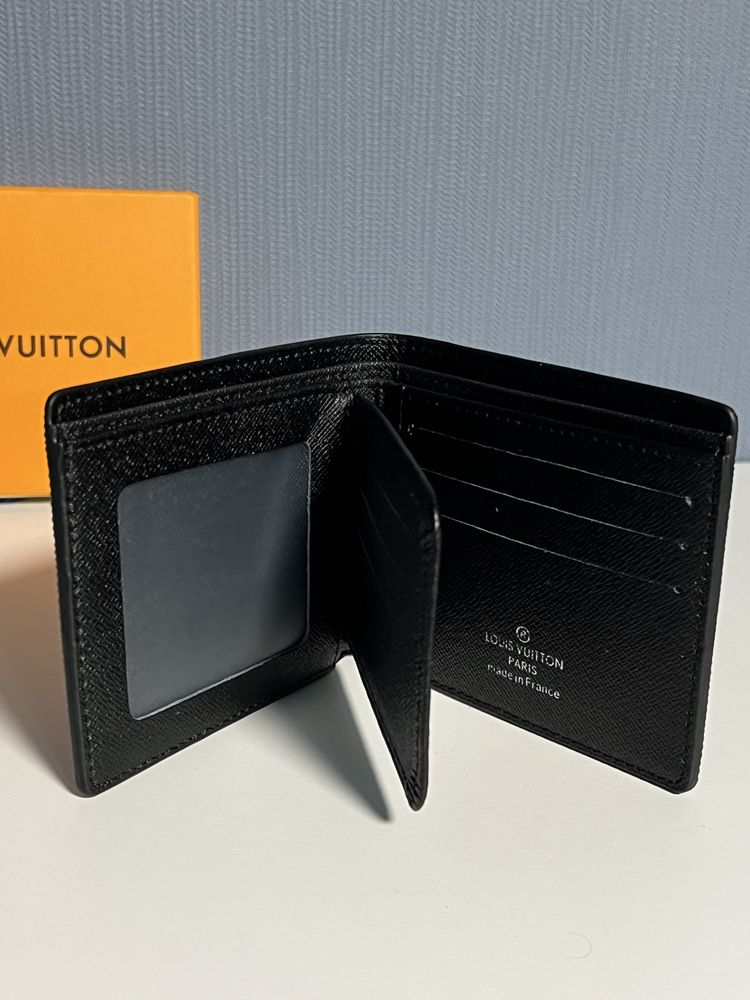 Portofel Louis Vuitton negru