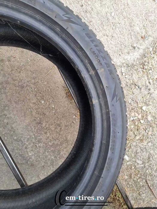 Anvelopa Iarna 245/40 R19 BRIDGESTONE Blizzak LM005 98V