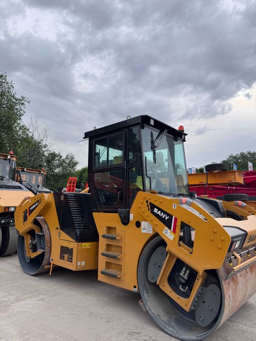 Продажа новых Дорожный каток Sany STR100C-8C 2025 г.