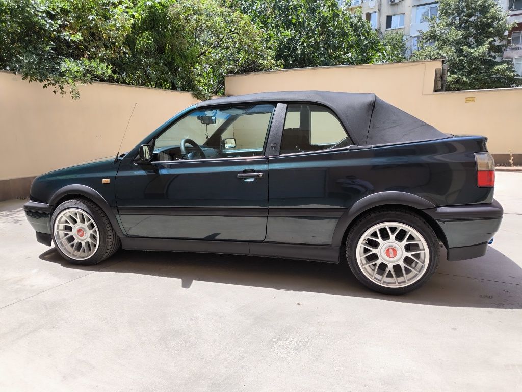 Volkswagen Golf 3 Karman Cabrio 5500лв с други джанти.