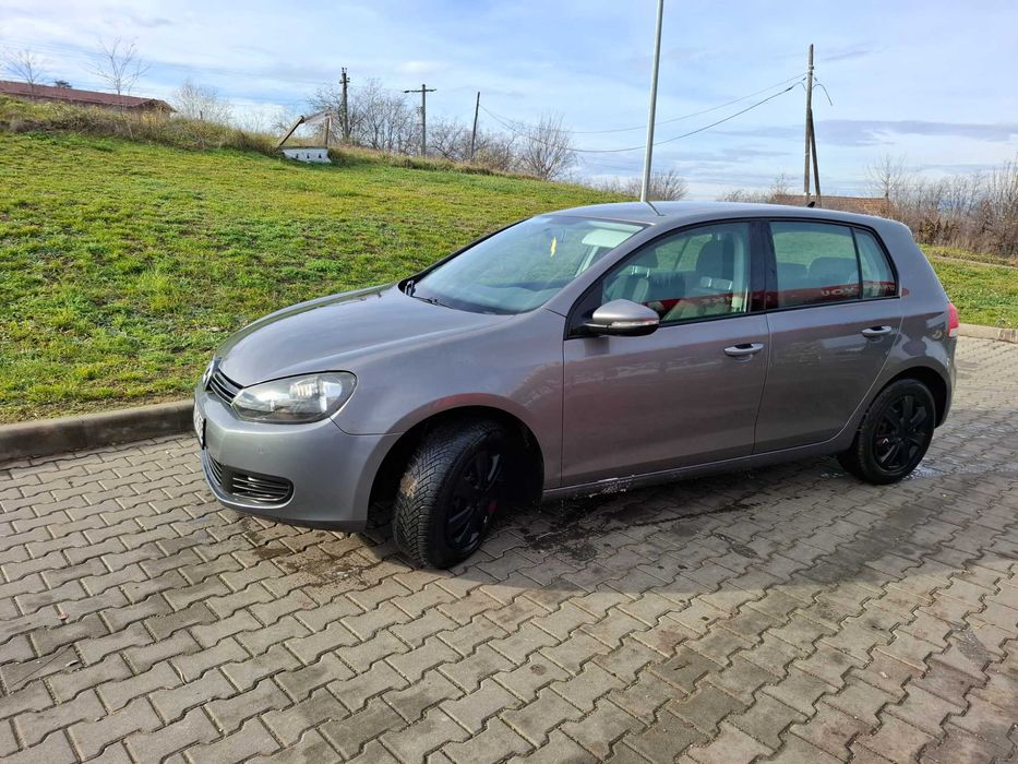 Volkswagen Golf 6 – 1.6 TDI •105 CP•An 2010Euro5•233k km•Gri metalizat