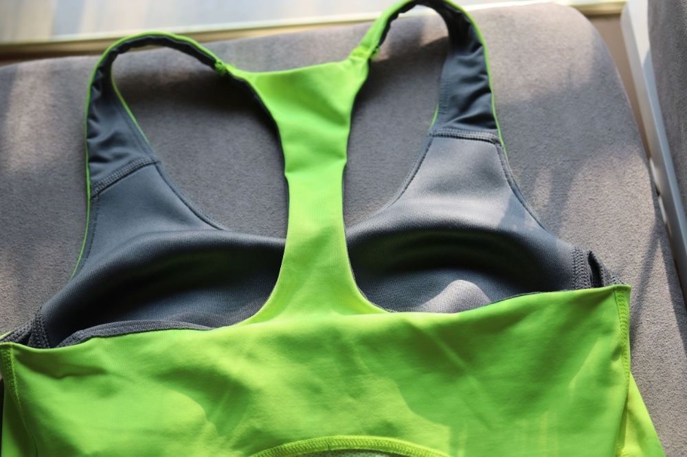 Потник Nike размер S dry fit