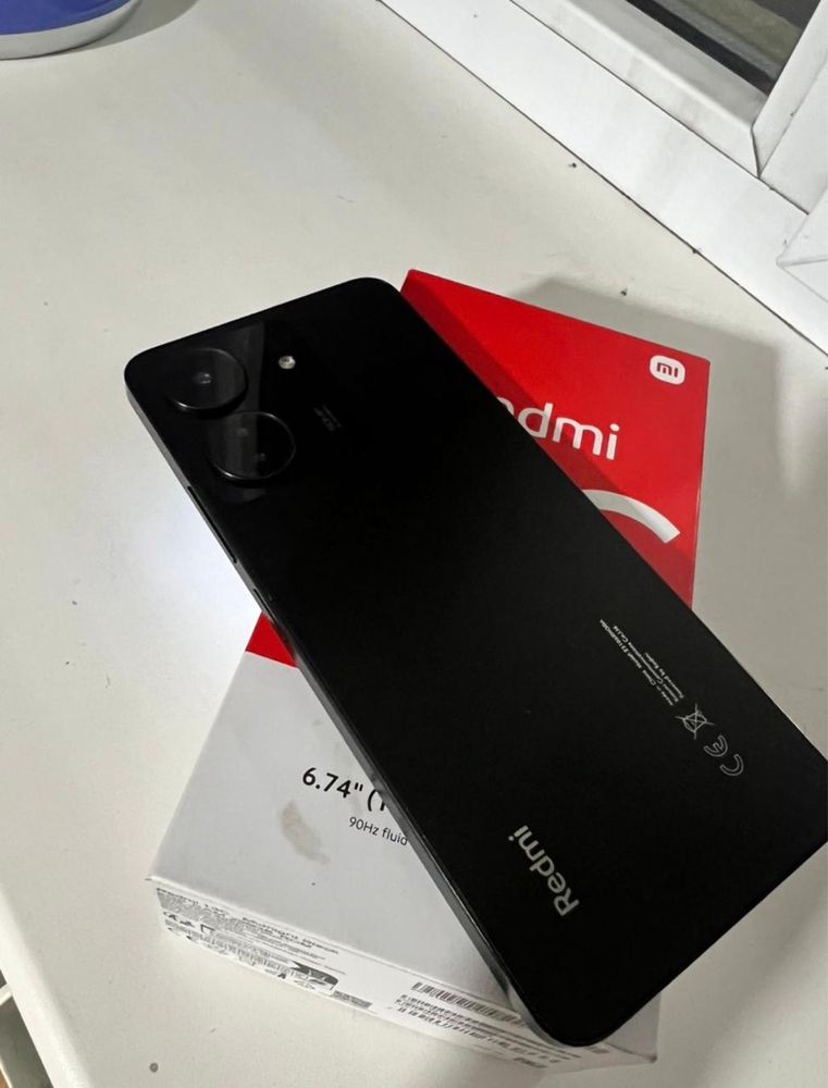 Redmi 13c в идеальном состоянии