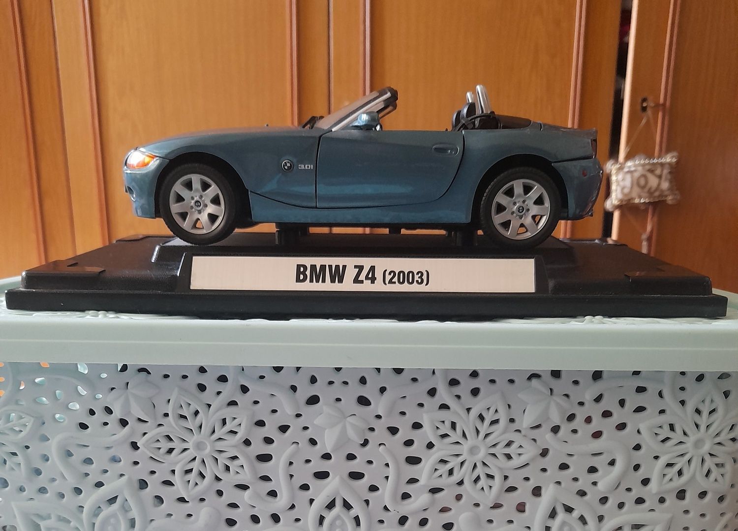 Masinuta mare de colectie BMW Z4 (2003)