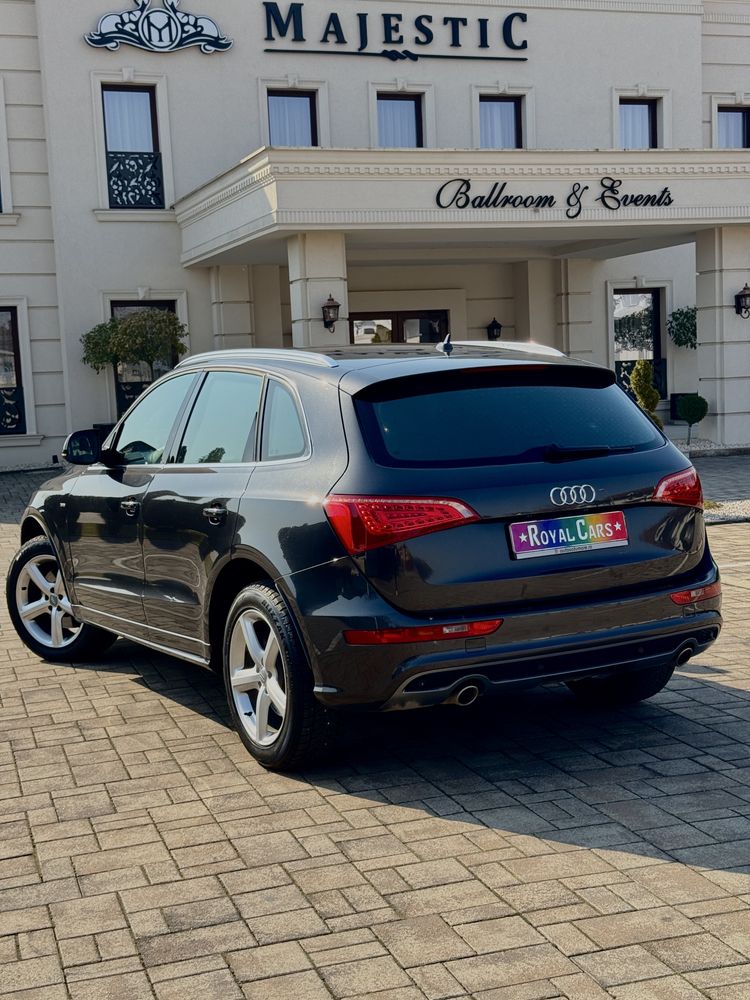 Audi Q5 S-Line Automat 3.0 Quattro/Perdelute/Faruri Adaptive