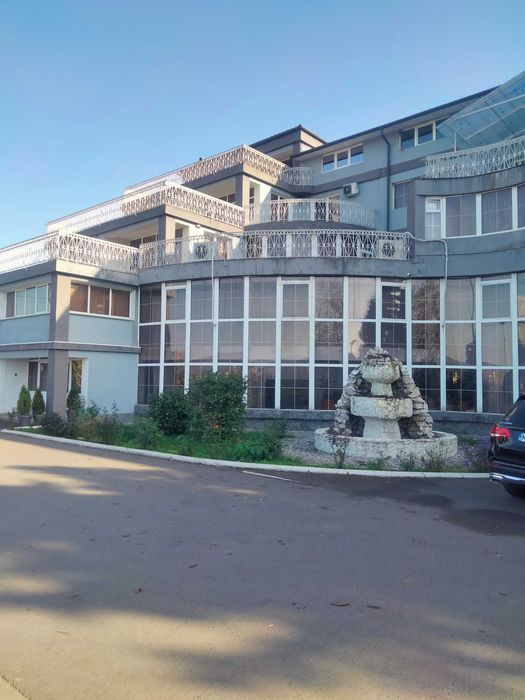 Spatiu de inchiriat pe termen lung, 560 mp , bun pt clinica, show room