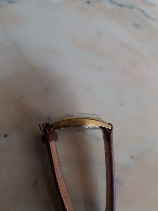 Ceas Raketa cal.2609.HA,placat cu aur 2 microni,perfect functional.