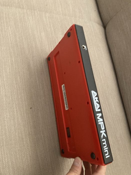 Vand akai MPK mini