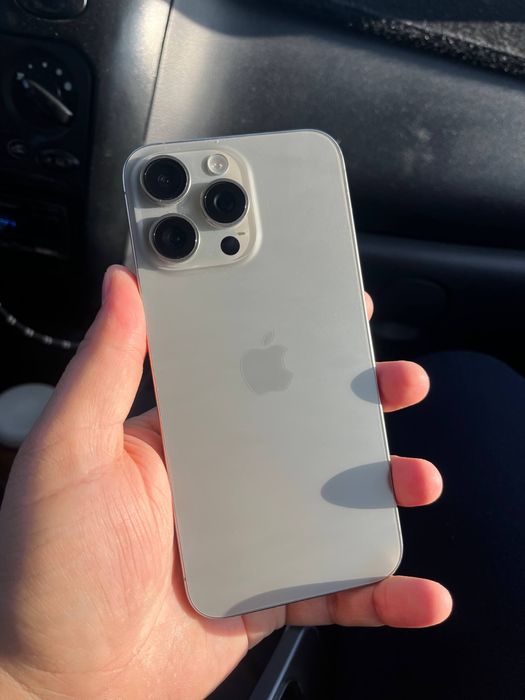 Iphone 15 pro max Ideal 256 gb