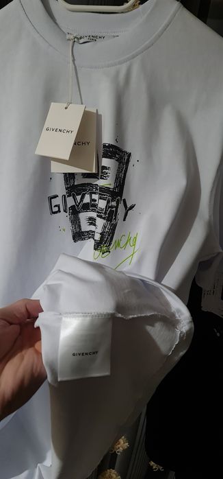 Tricou Givenchy  lichidare de stoc