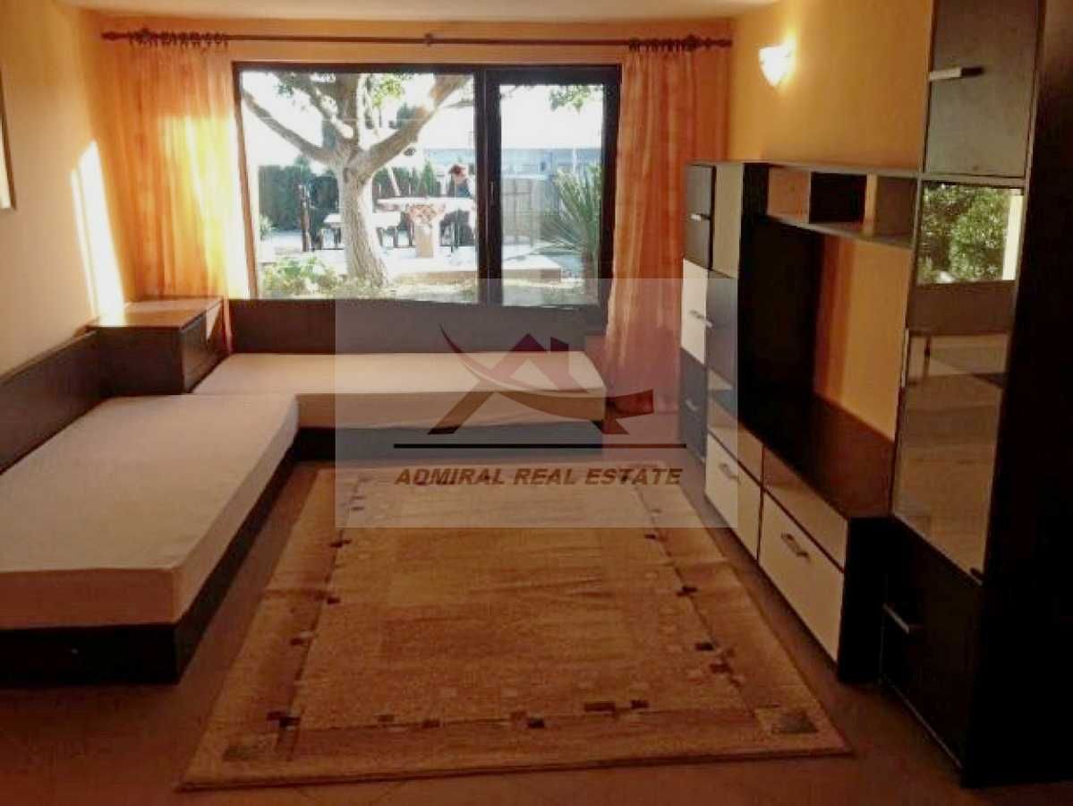Дава се под наем Двустаен апартамент в Варна, м-т Акчелар - 39 кв.м за 300 € - Снимка #1