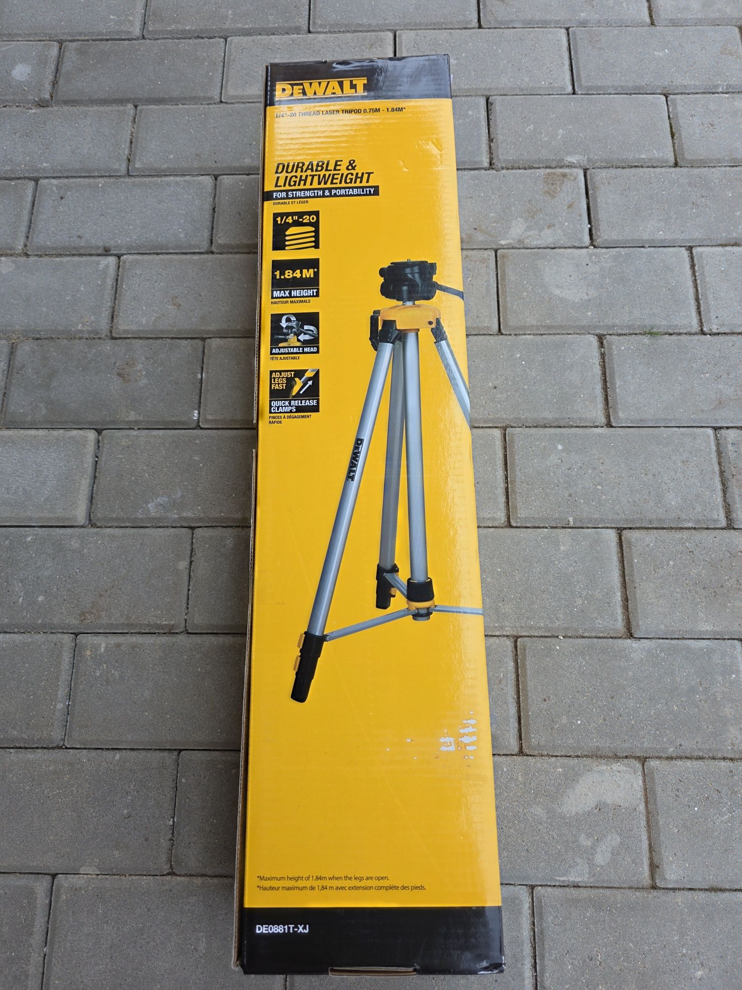 Лазерен нивелир Dewalt + статив + приемник+ очила + гаранция