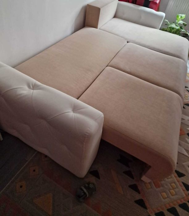 Vand urgent, coltar Bambus, cu 3 locuri.