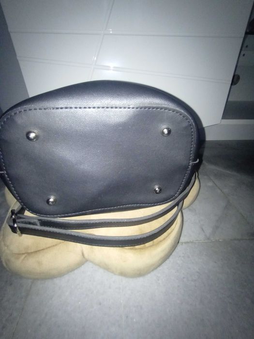 Дамска чанта кожена