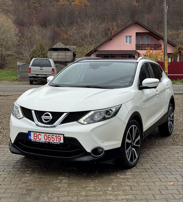 Nissan Qasqhai // tekna // euro 5 // transport asigurat
