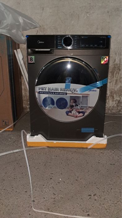 Стиральная машина Midea MFA01W80B/T-C 8 Кг