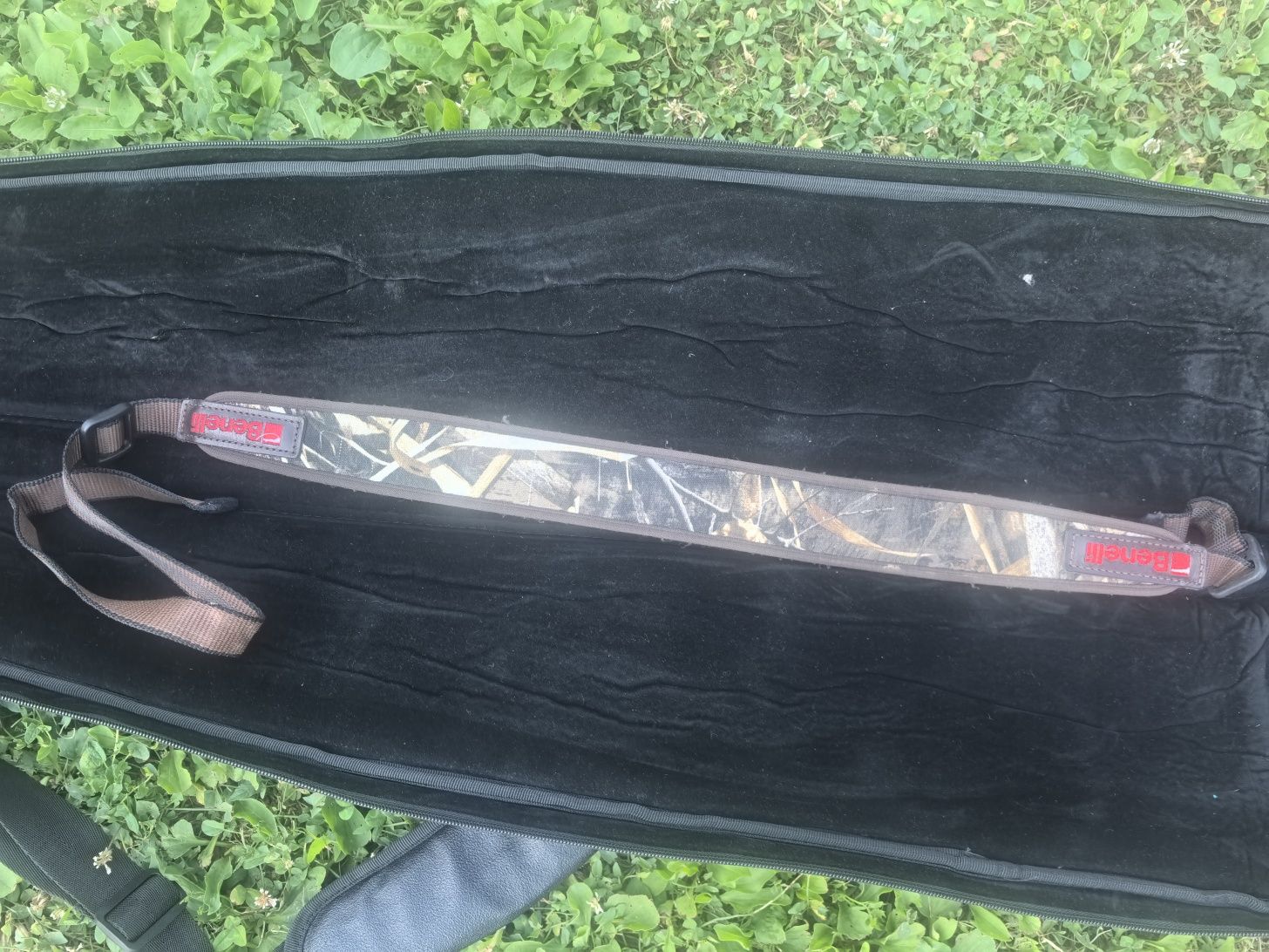Оригинален калъф и ремък за ловен полуавтомат Benelli