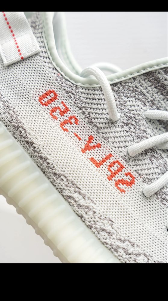 Adidasi yezzy 350