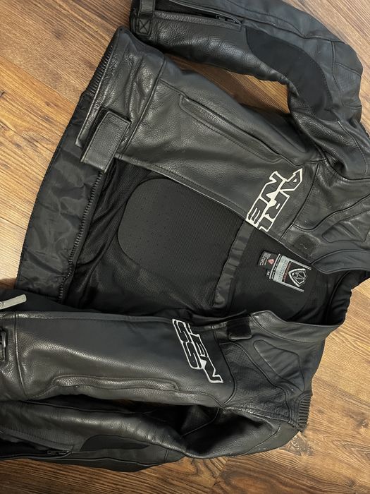 Vand costum moto piele Arlen Ness echipament premium