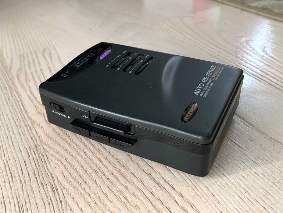 Walkman Intersound WR-44AE, Auto Reverse, Radio AM/FM, cu cutie