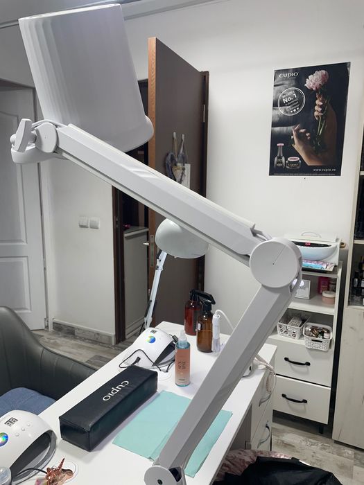 Aspirator nou tip Lampă perfect pentru saloane/ pedichiura