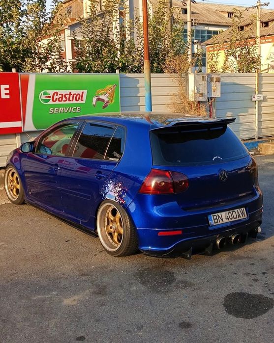 De vanzare  golf 5
