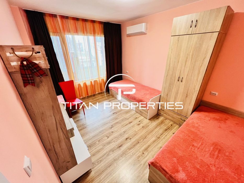 Дава се под наем Тристаен апартамент в Бургас, Център - 70 кв.м за 612 € - Снимка #5