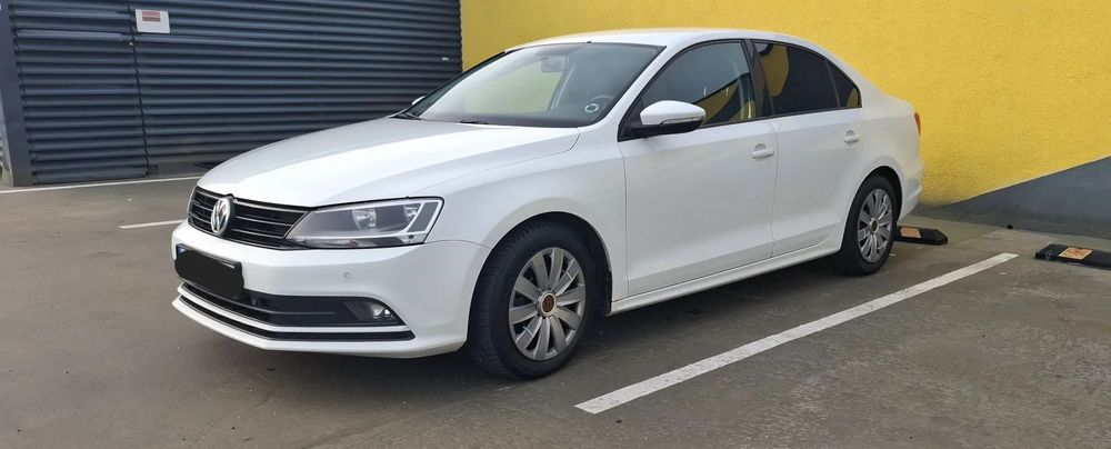 Volkswagen Jetta Volkswagen Jetta 2.0 TDI Blue Motion 2015