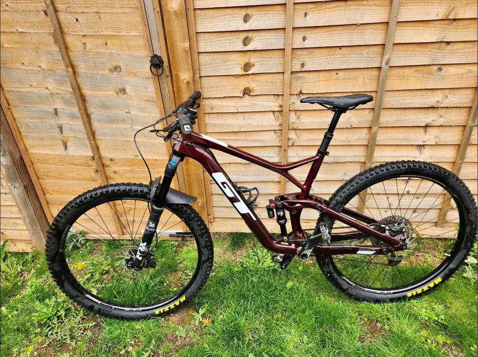 Vand gt force carbon pro 2021