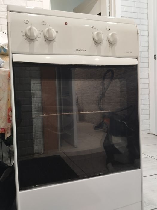 Продам электроплиту