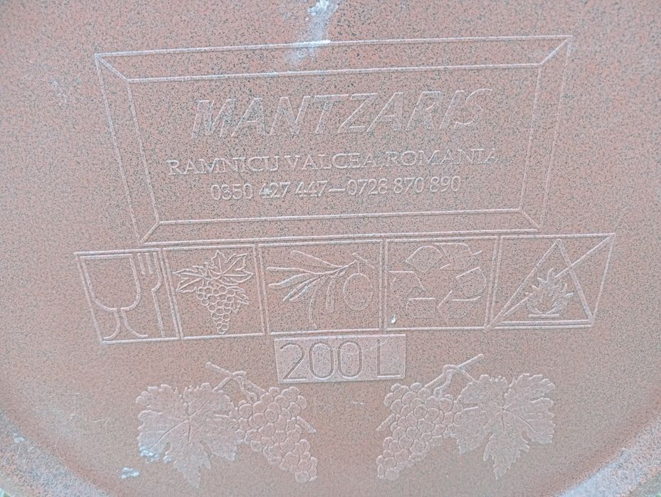 Vand butoi vin 200 litri