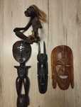 Sculpturi africane din lemn