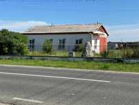 Teren industrial cu hale