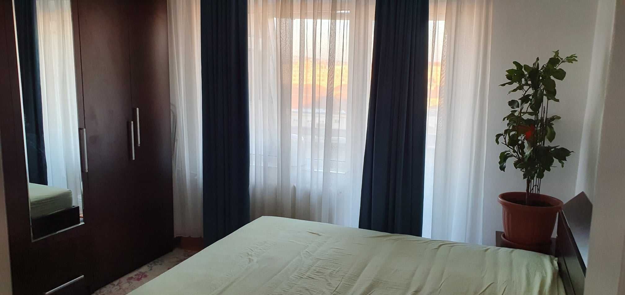 Apartament 4 camere, tip P, str, Sf. Apostol Andrei