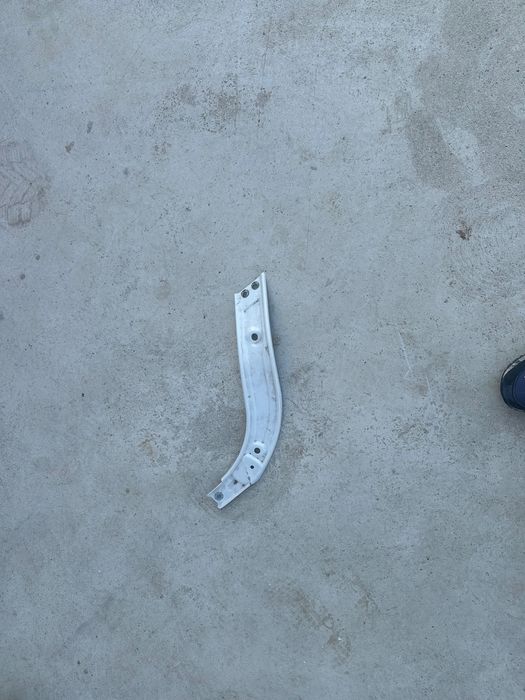 Ochelar dreapta Dacia Spring